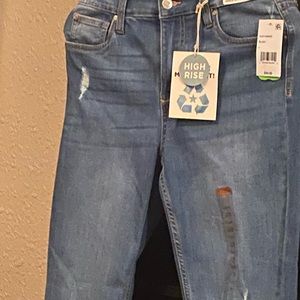 Celebrity Pink Ankle High Raise Ankle Skinny Jeans